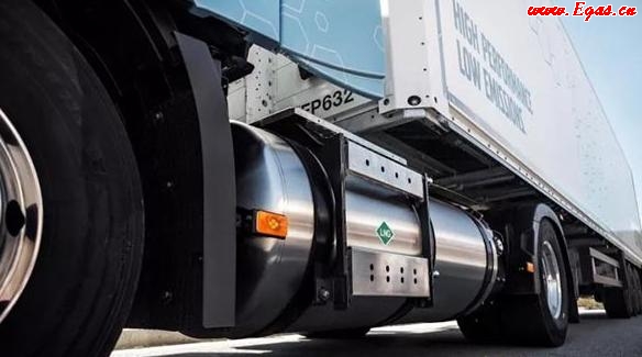 沃爾沃推天然氣汽車，續(xù)航1000公里動(dòng)力不輸柴油，比電動(dòng)車強(qiáng)太多